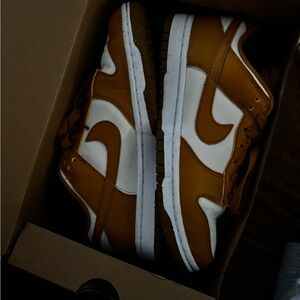 Nike dunk low top “bronze”